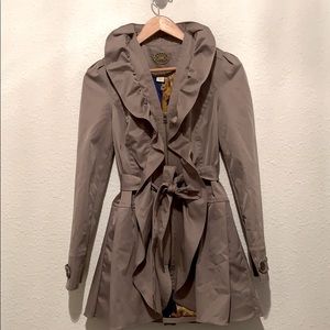 Anthropologie Idra ruffled trench coat sz 0